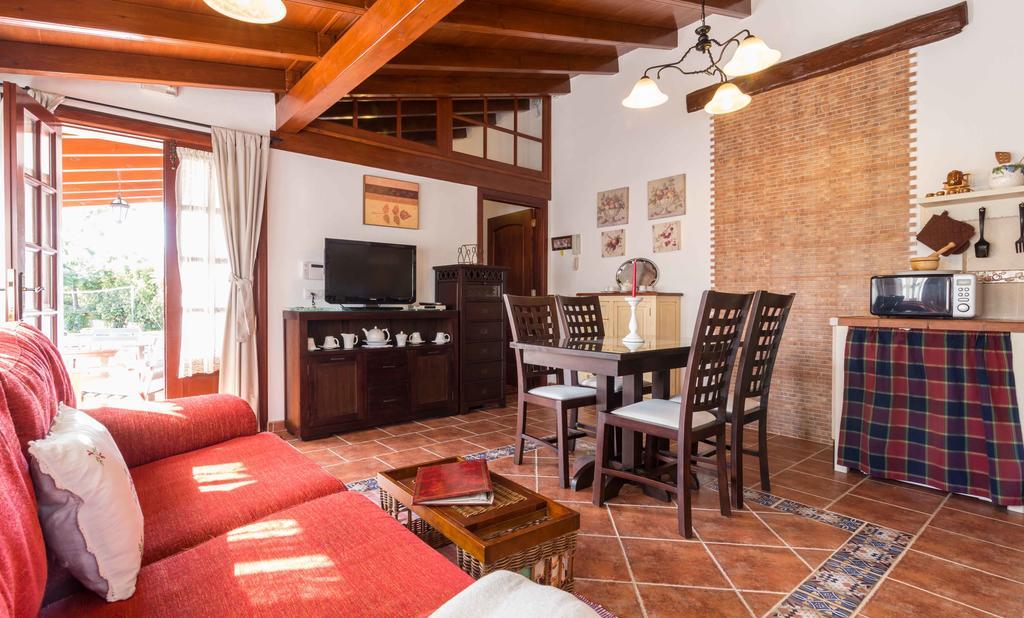 Finca El Picacho Apartments In The Countryside 2 Km From The Beach Tejina الغرفة الصورة